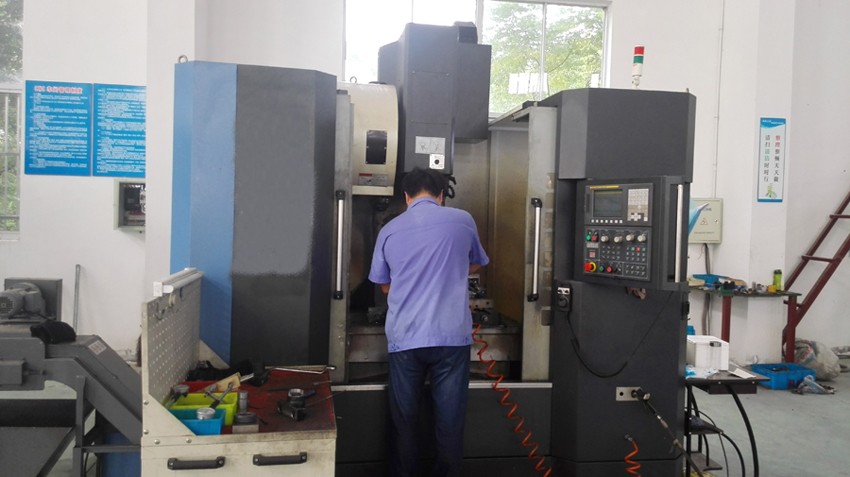 Customized Steel Die Modern Forging For Bus Parts(图6)